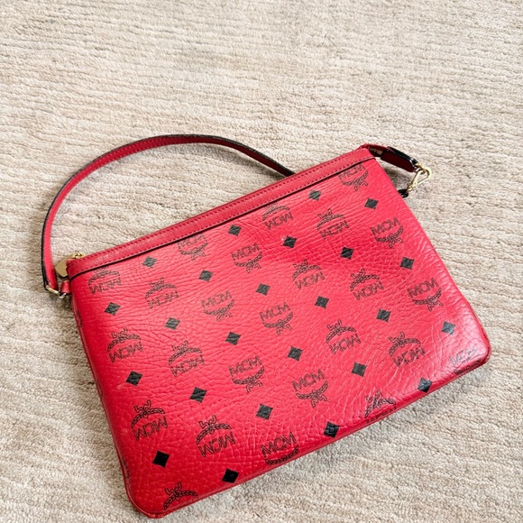 Mcm Red Visetos Coated Canvas Liz Pouch Shoulder Bag - Picture 3 of 13